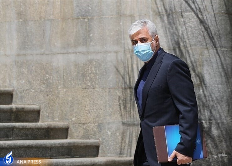 روزهای سخت سجادی در ساختمان بهارستان/ پوست موز زیر پای وزیر ورزش روزهای سخت سجادی در ساختمان بهارستان/ پوست موز زیر پای وزیر ورزش