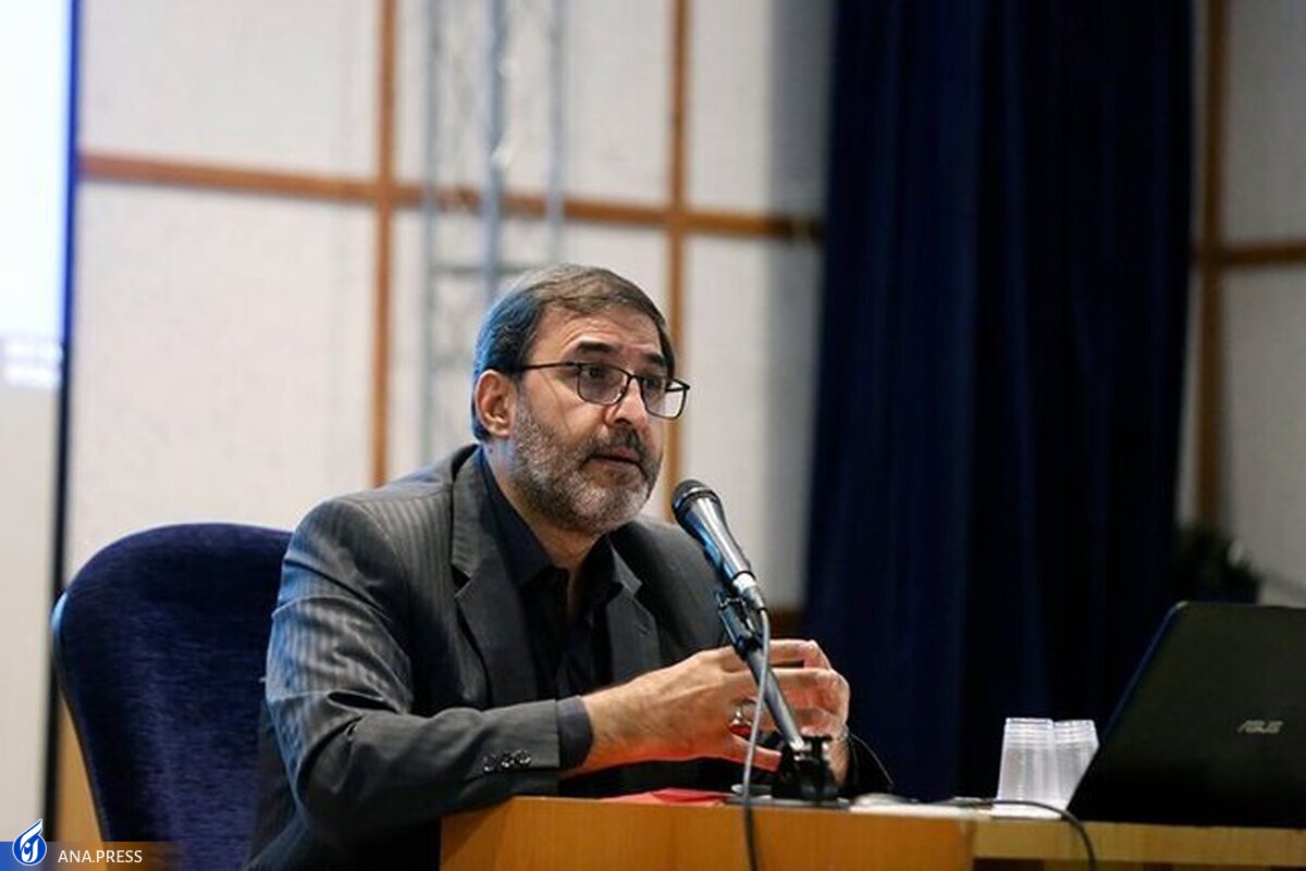 اقدام موهن «شارلی ابدو» نشانگر هراس غرب از گسترش گفتمان انقلاب است