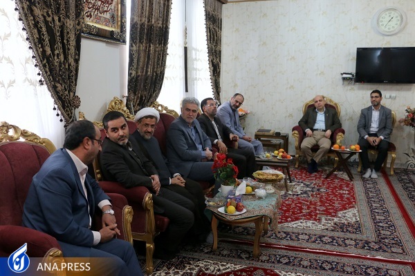 روحیه امید و شکیبایی مادران و همسران شهید مایه پشتکار مسئولان است