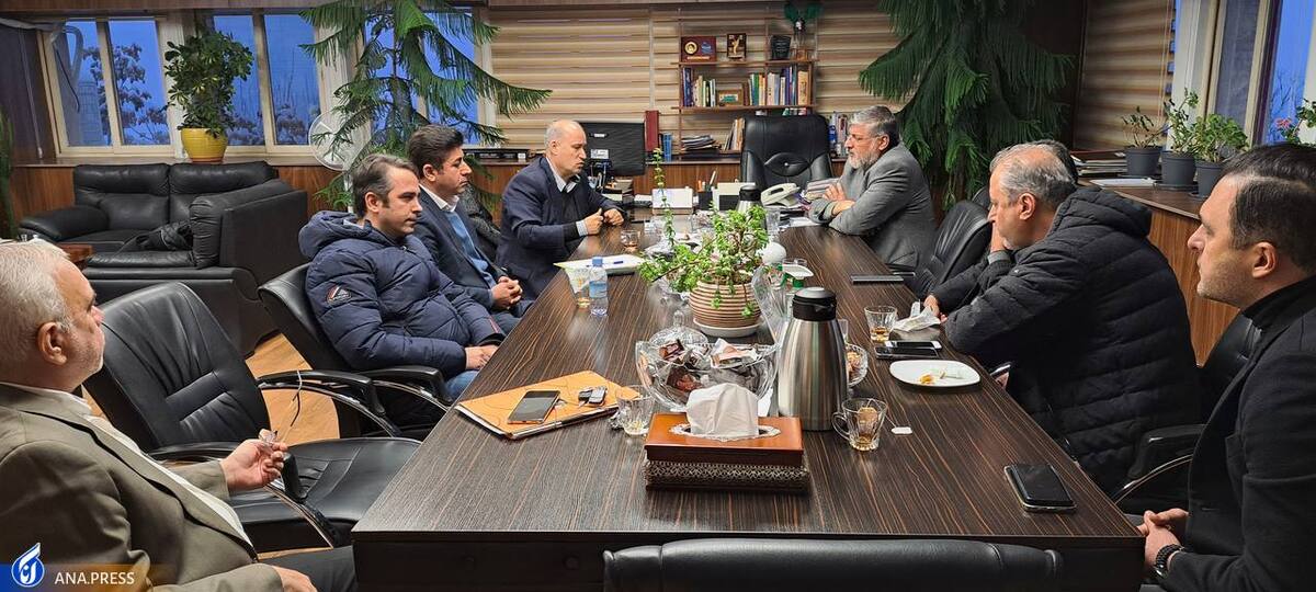 تاج:پرسپولیس و استقلال نباید از سایر باشگاهها عقب بمانند