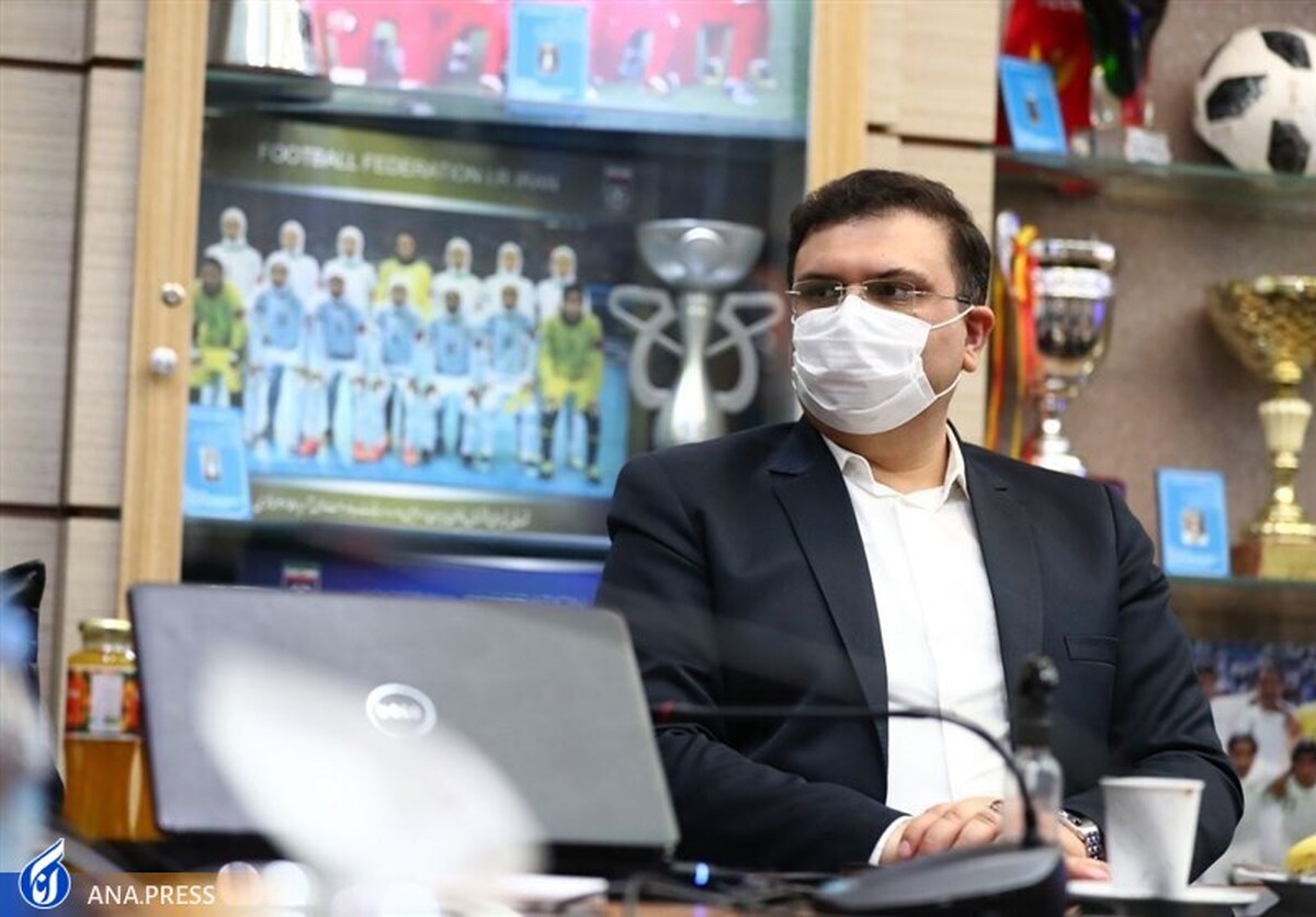 اصولی: هیاتهای فوتبال توان تیمداری ندارند