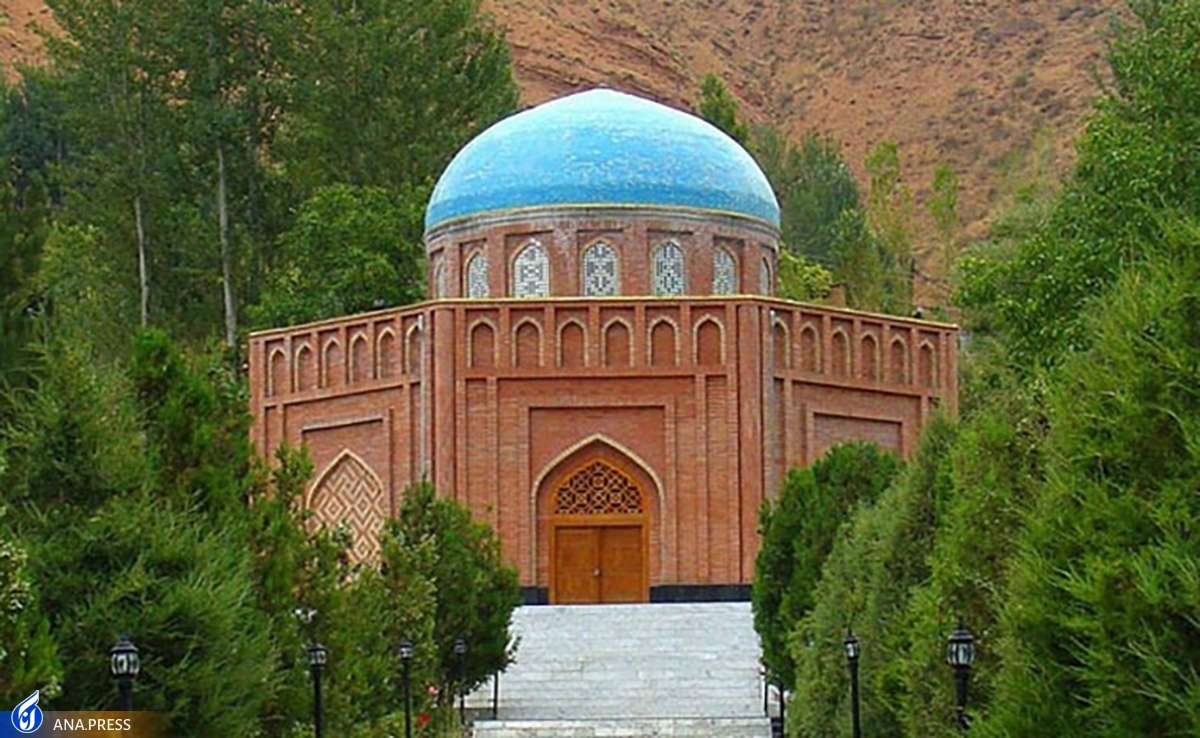 چرا رودکی «پدر شعر فارسی» است؟
