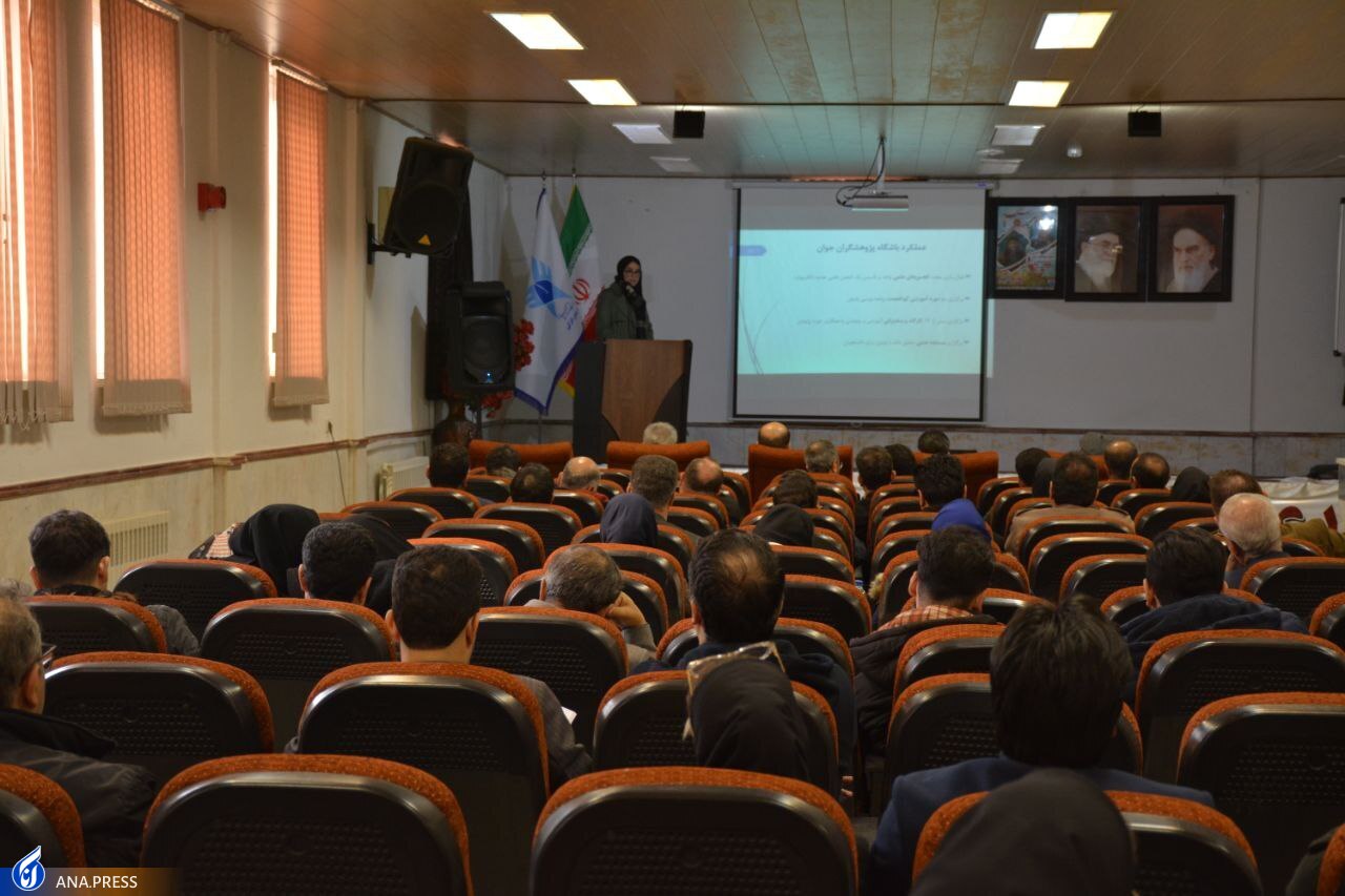 گزارش نماینده مجلس از اوضاع آموزش و پرورش و دانشگاه در انزلی گزارش نماینده مجلس از اوضاع آموزش و پرورش و دانشگاه در انزلی