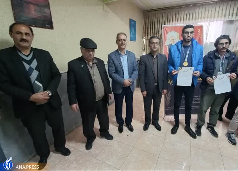 تیم شطرنج منطقه ۳ قهرمان مناطق دهگانه دانشگاه آزاد اسلامی شد تیم شطرنج منطقه ۳ قهرمان مناطق دهگانه دانشگاه آزاد اسلامی شد
