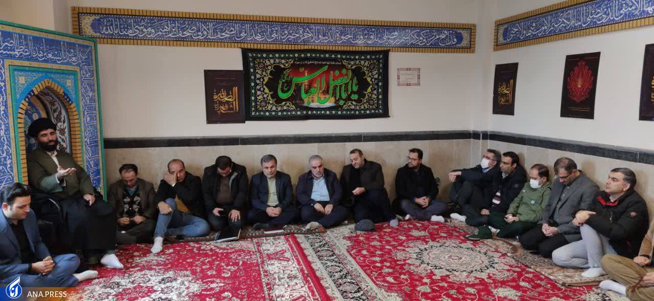 اشک و ماتم دانشگاهیان در سوگ بیبی دو عالم اشک و ماتم دانشگاهیان در سوگ بیبی دو عالم