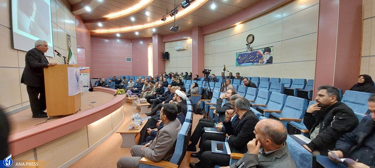 «یادهست» و رونمایی از تمبر یادبود استاد فرهیخته تورج عقدایی + فیلم «یادهست» و رونمایی از تمبر یادبود استاد فرهیخته تورج عقدایی + فیلم