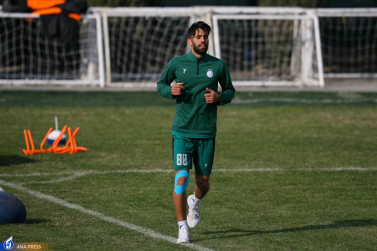 رضاوند: بازیکنان بزرگ استقلال نتایج خوبی را رقم میزنند