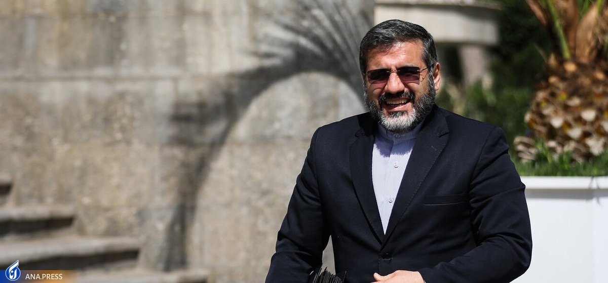 جامعه هنری عذرخواهی «رائفیپور» را قبول کرد