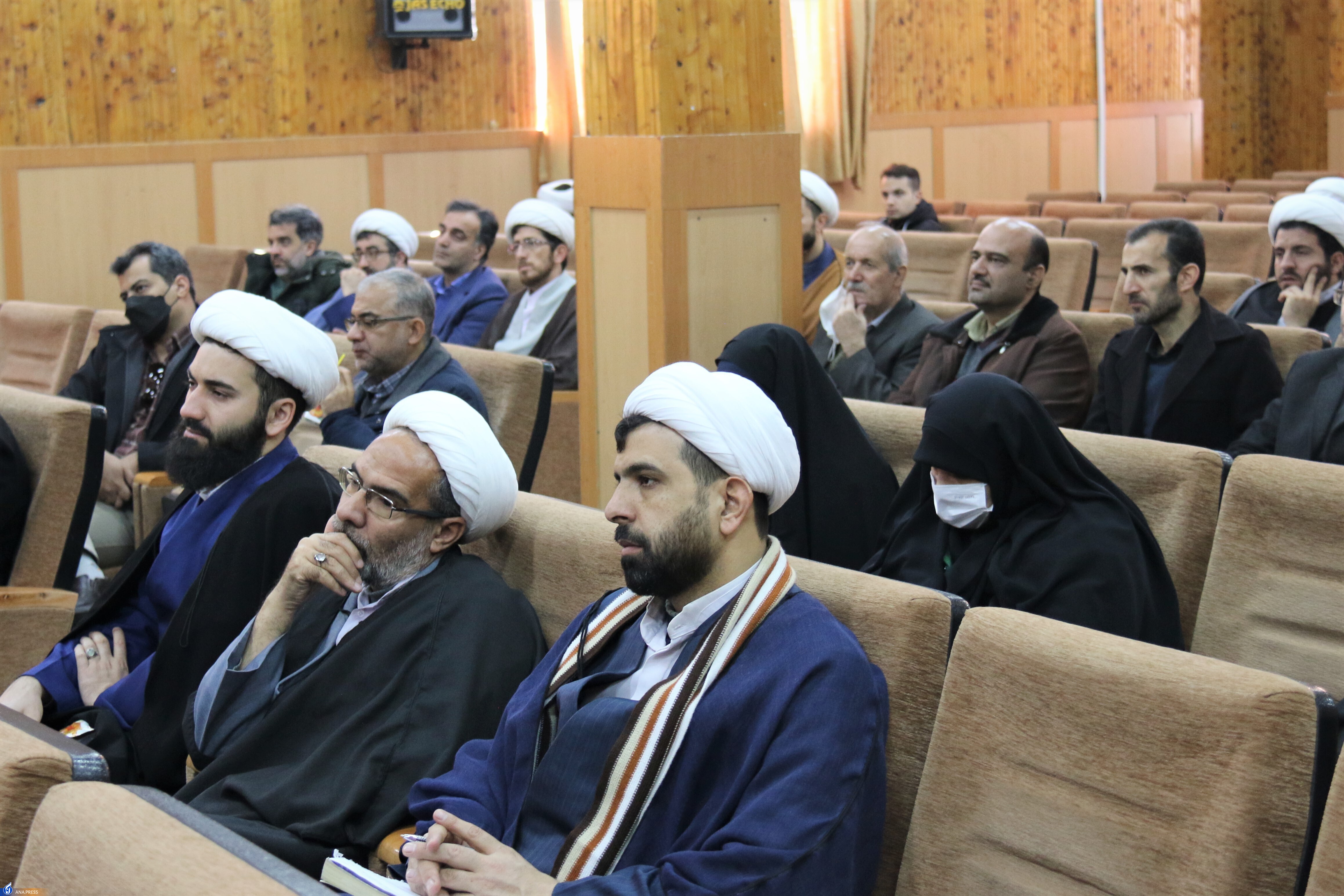 تمدن جدید به مرزهای جغرافیایی اعتنا نمیکند تمدن جدید به مرزهای جغرافیایی اعتنا نمیکند