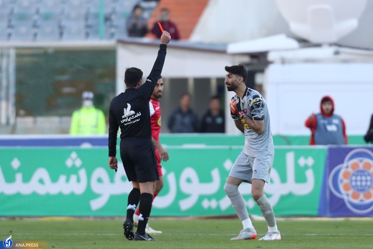 بیرانوند: خواهش می کنم در مورد VAR صحبت نکنید، این سیستم ایران نمیآید+ فیلم