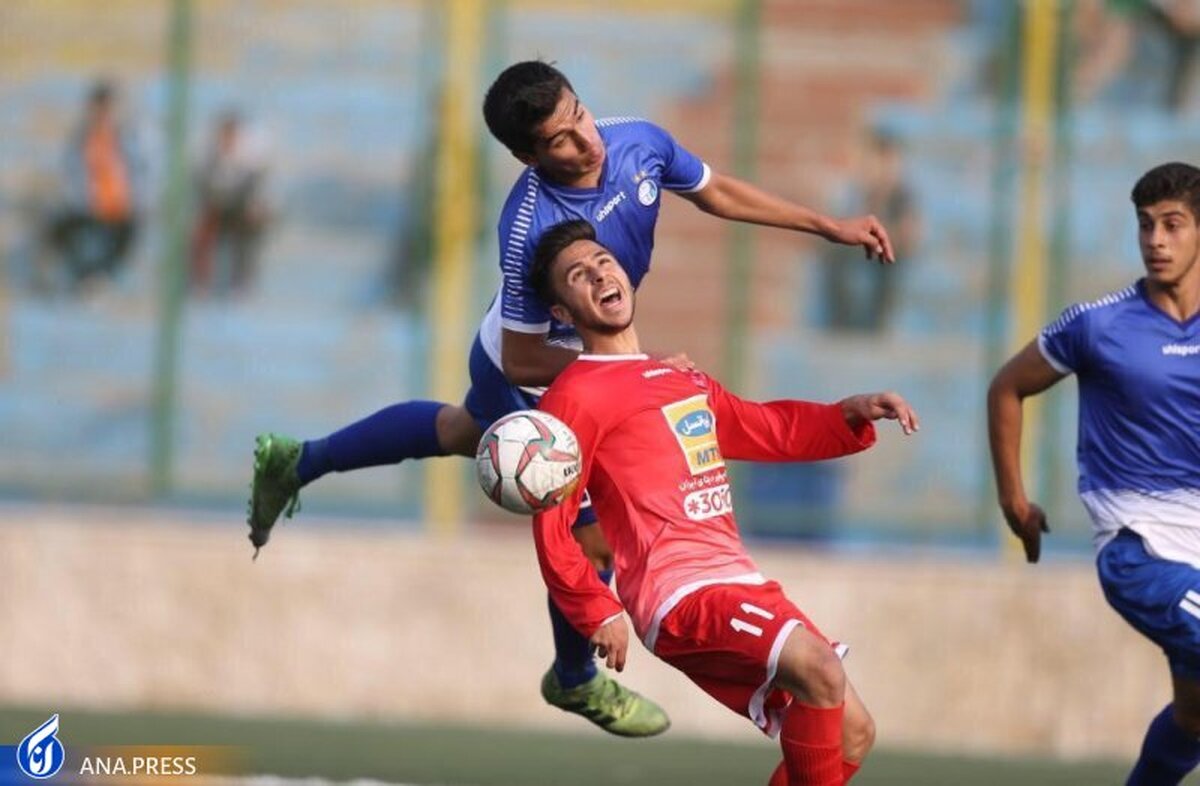 شکست استقلال برابر پرسپولیس مقابل چشمان فتح الله زاده+عکس