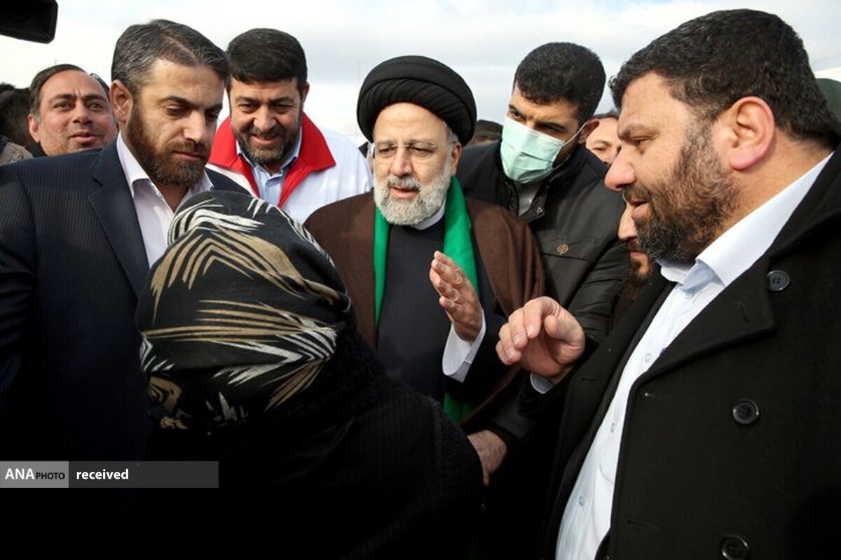 دولت همه توان خود را برای حل مشکلات مناطق زلزلهزده به کار خواهد گرفت