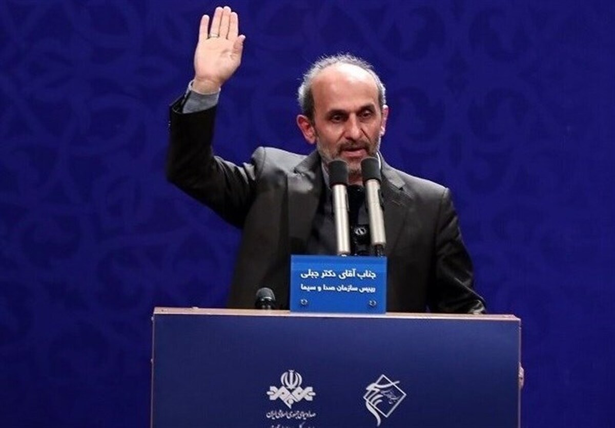 اگر تاریخ را برای جوانان روایت نکنیم، بدخواهان آن را تحریف میکنند