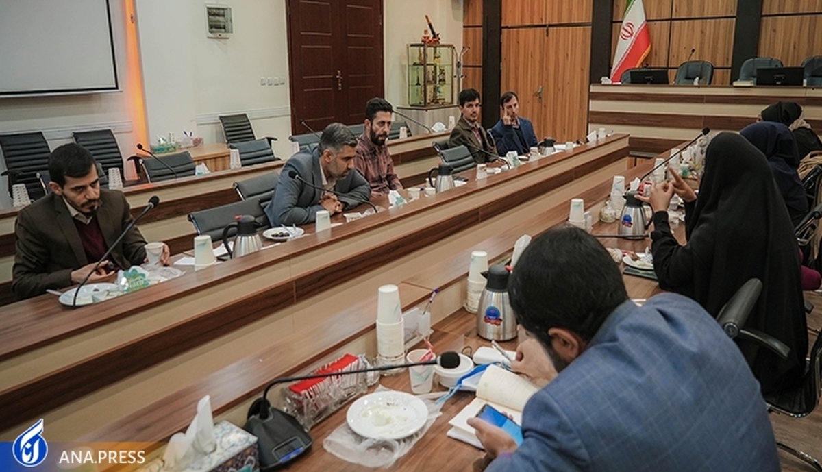 لزوم استفاده از اندیشههای نخبگانی در رفع چالشهای توسعه فناوری
