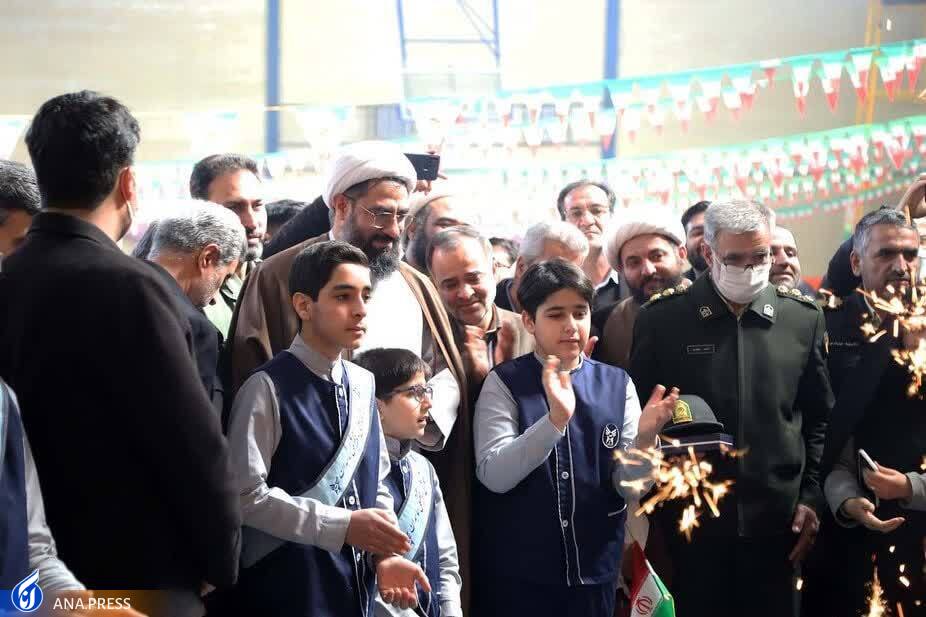 برپایی نمایشگاه دستسازههای پژوهشی دانشآموزان سما برپایی نمایشگاه دستسازههای پژوهشی دانشآموزان سما