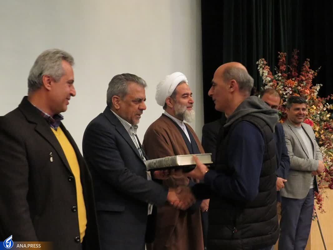 روز به یادماندنی بازنشستگان دانشگاه آزاد البرز روز به یادماندنی بازنشستگان دانشگاه آزاد البرز