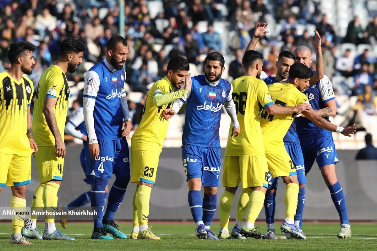 احضار نماینده نفت مسجدسلیمان بابت تخلف لیدرها در بازی با استقلال