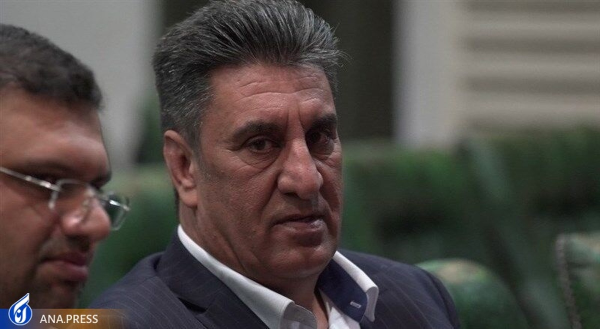 تأیید اشتباه داوری در دیدار مس رفسنجان و نساجی از سوی افشاریان