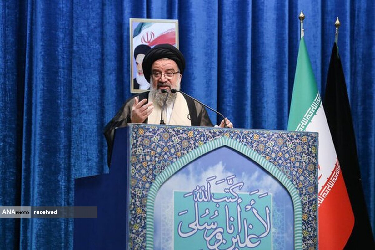 جلوه‌های قدرت خداوند را از آغاز پیروزی انقلاب دیدیم و ۴۳ سال تجربه کردیم