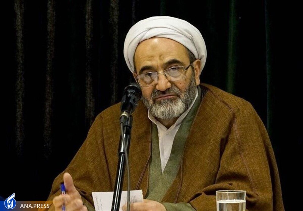 عدالت و آزادی در راس آرمانهای انقلاب اسلامی است