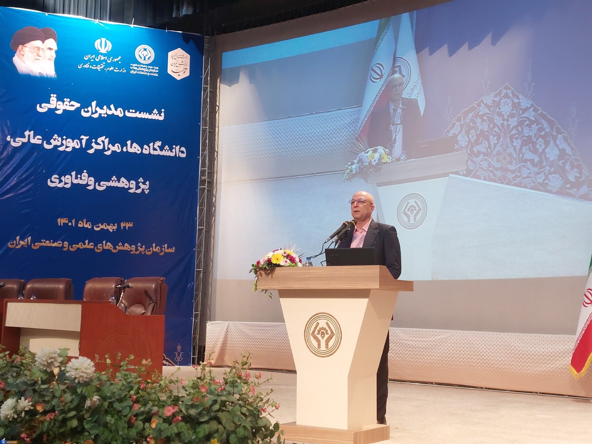 بحث تفریغ بودجه برای جلوگیری از مشکلات حقوقی در دانشگاه‌ها جدی گرفته شود