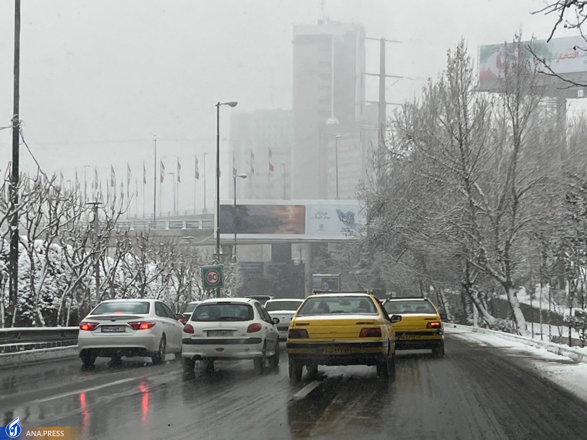 ترافیک سنگین در ۳ بزرگراه تهران، از سفرهای غیرضروری خودداری کنید+فیلم