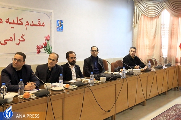 مسن&zwnj;ترین دانشجوی دانشگاه آزاد اسلامی از رساله دکتری خود دفاع کرد