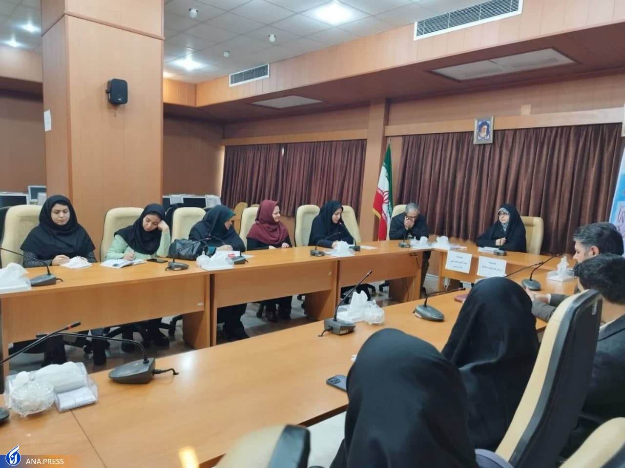 کتاب &laquo;در مسئله زنان ما طلبکاریم&raquo; مصداق تقابل با نظرات اندیشمندان غربی است