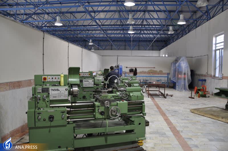 دانشگاه آزاد اسلامی ساوه + امکانات، آزمایشگاهها و فعالیتهای فرهنگی دانشگاه آزاد اسلامی ساوه + امکانات، آزمایشگاهها و فعالیتهای فرهنگی