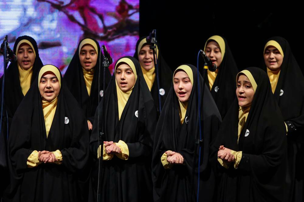 وقتی گروههای سرود رنگ تازهای به جشنواره موسیقی فجر میزنند وقتی گروههای سرود رنگ تازهای به جشنواره موسیقی فجر میزنند