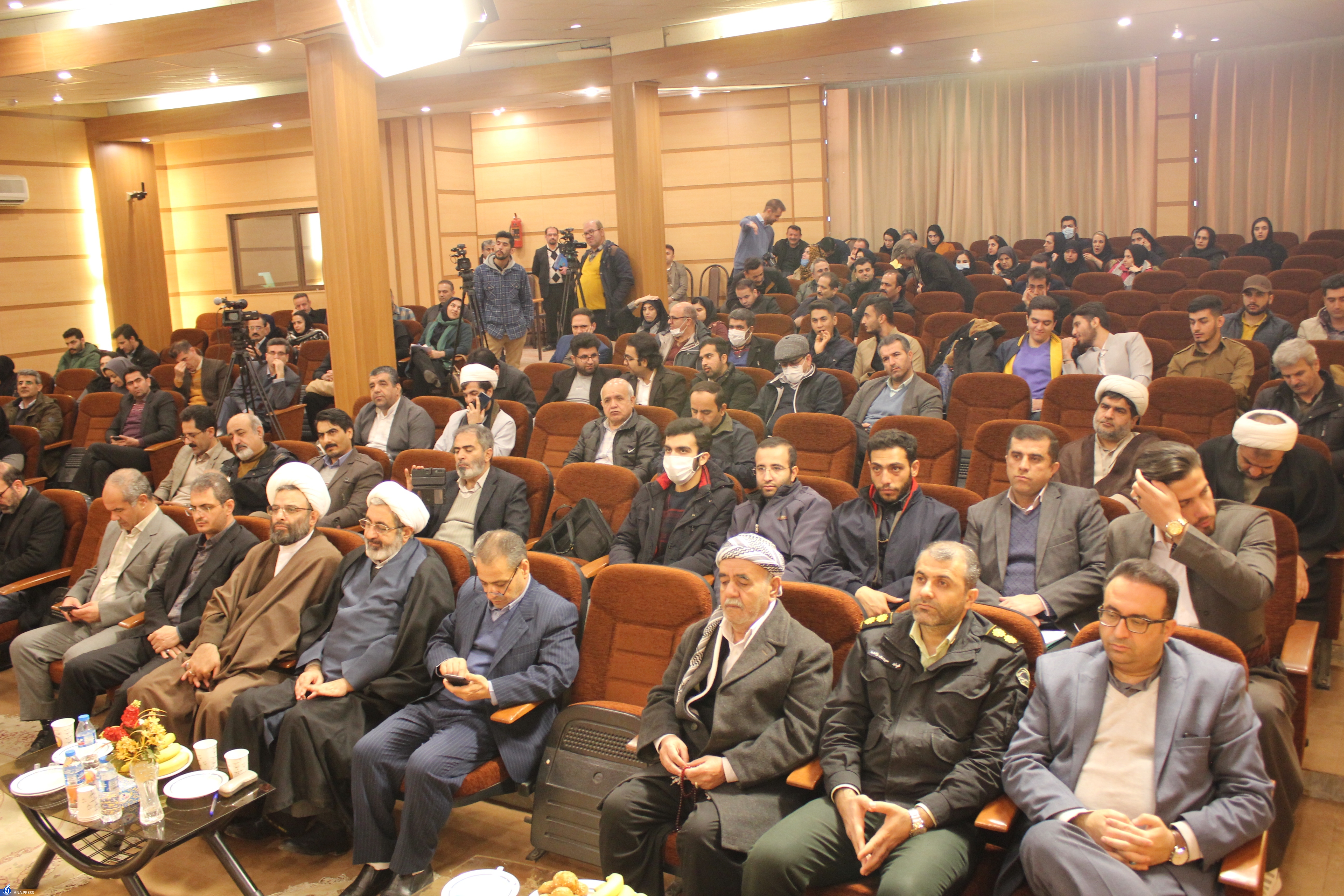 دومین جشنواره «مولودیخوانی نبوی» در سنندج چگونه گذشت؟ دومین جشنواره «مولودیخوانی نبوی» در سنندج چگونه گذشت؟