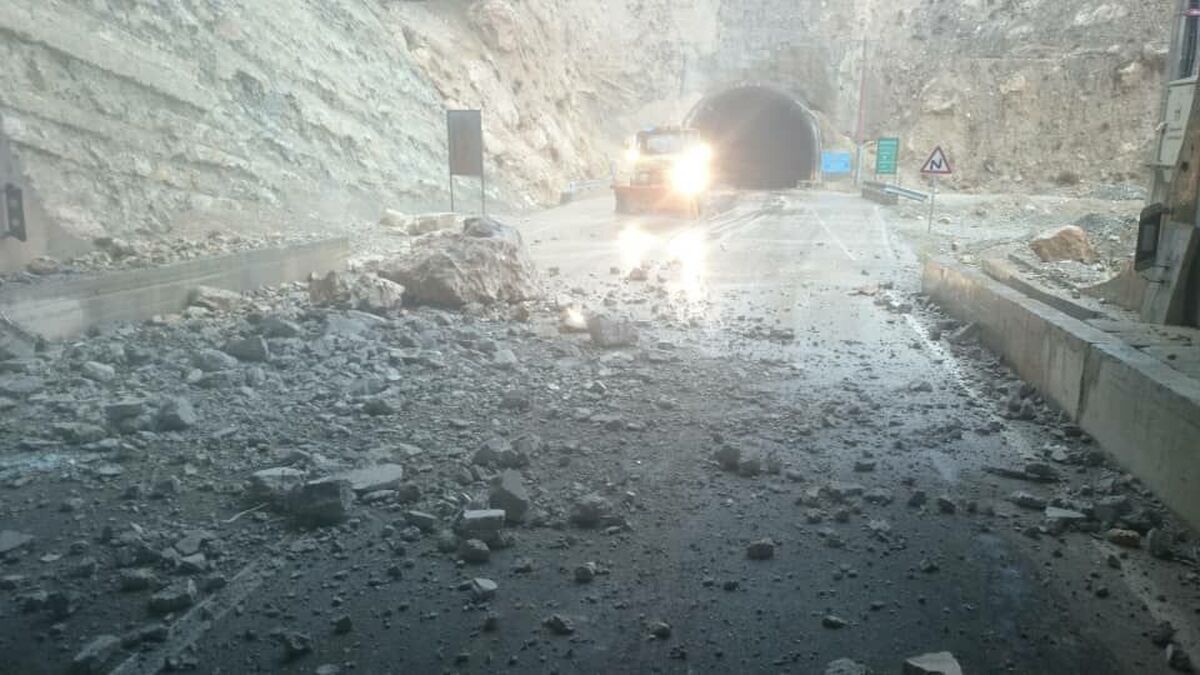 حادثه در تونل آزاد راه تهران - شمال چند مصدوم بر جا گذاشت