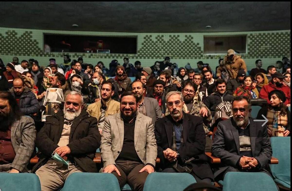 بازتاب جنگ فرهنگی دشمن می تواند دستمایه کارهای هنری باشد