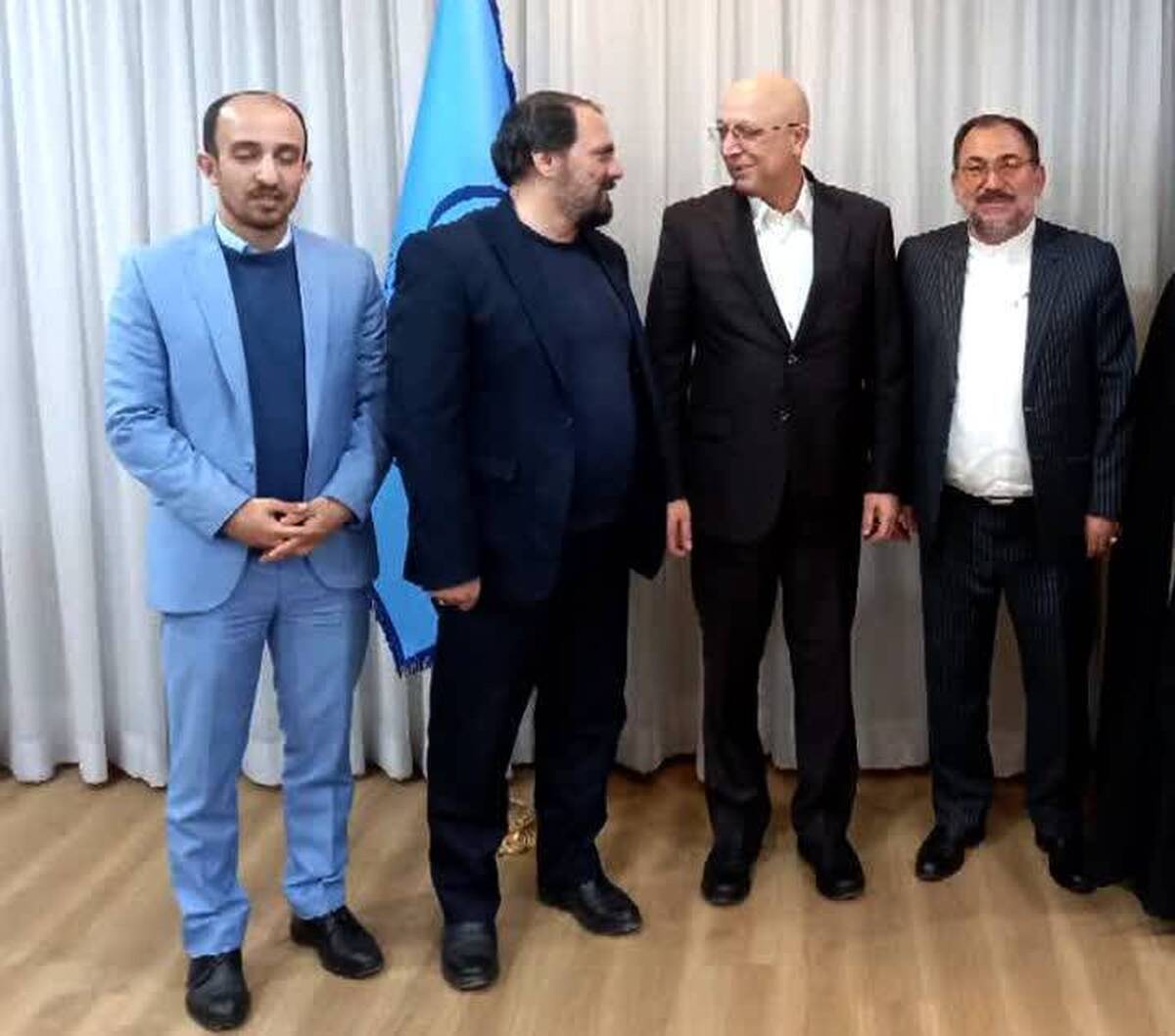 بررسی گسترش رشتههای دانشگاه آزاد خراسان شمالی در دیدار وزیر علوم