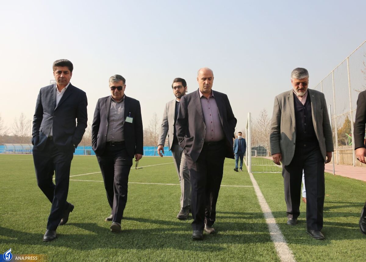 پولادگر از مرکز ملی فوتبال بازدید کرد+عکس