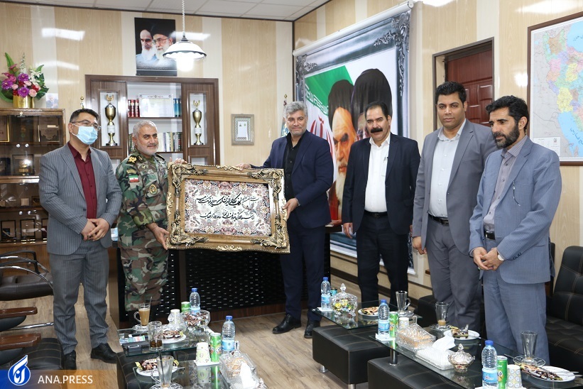 جامعه با اتکا به کشورهای بیگانه بیانگیزه و غیرخلاق میشود جامعه با اتکا به کشورهای بیگانه بیانگیزه و غیرخلاق میشود