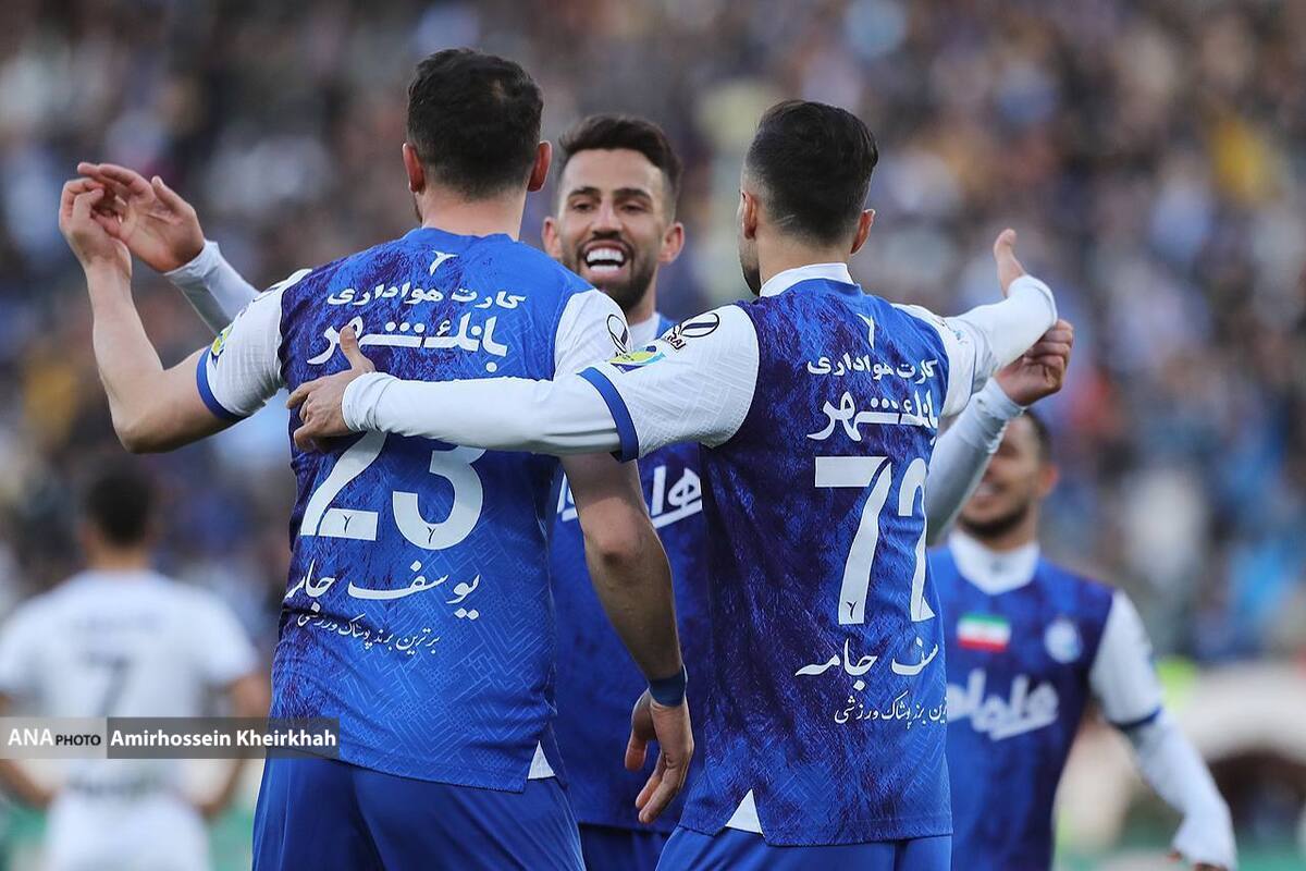 استقلال با غلبه بر ملوان ۱۰ نفره صعود کرد/ قوی سپید زهر نداشت