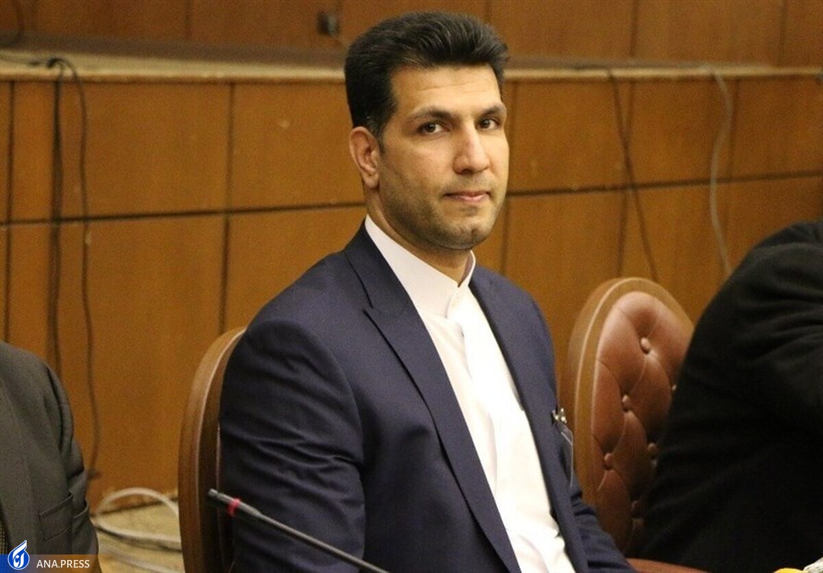 پاکدل رئیس فدراسیون باقی ماند