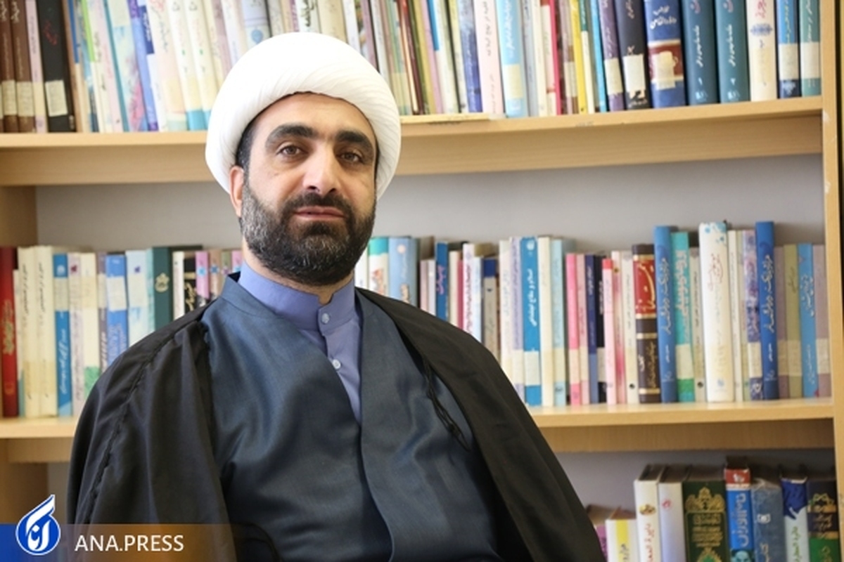یک دانشگاه آزادی رئیس کمیته فرهنگی انجمن مویتای کشور شد