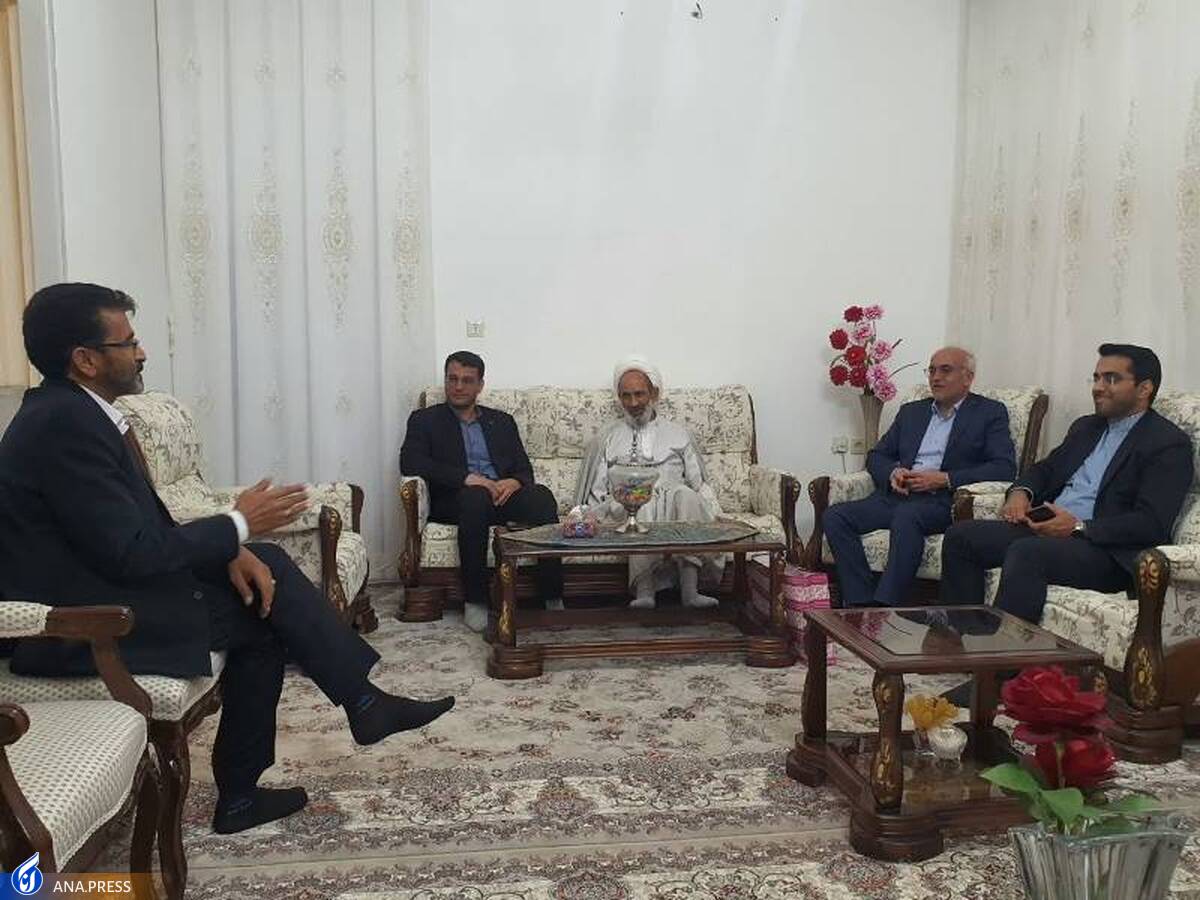 نظام اسلامی مدیون خون پاک شهدا و جانبازان است