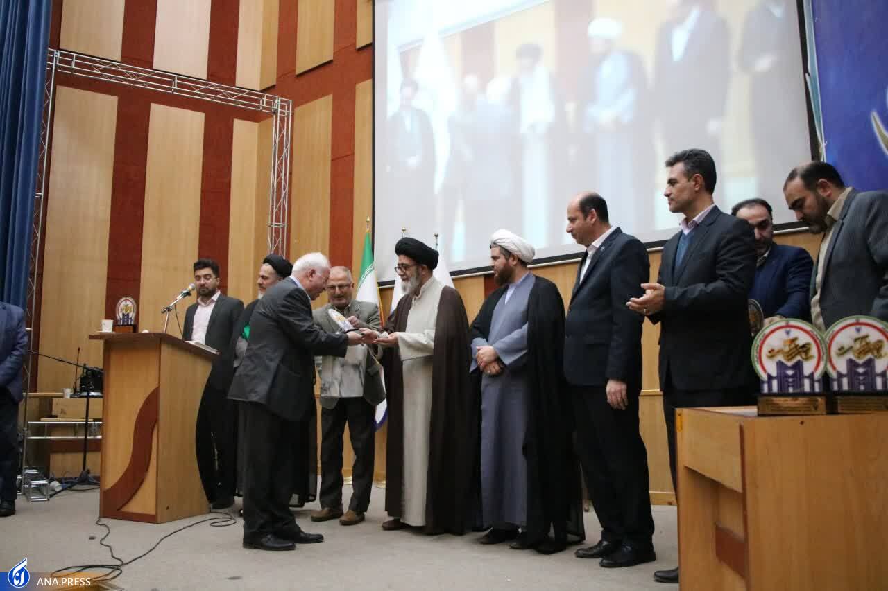 ۲۰ اثر جشنواره &laquo;همای رحمت&raquo; تجلیل شدند