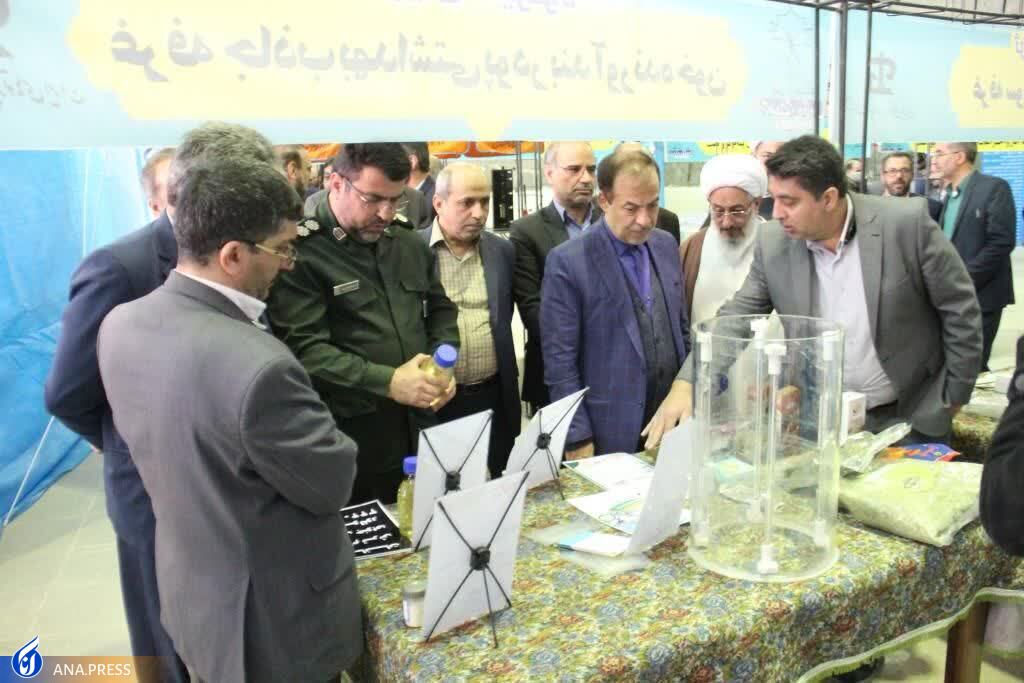 نخستین نمایشگاه دستاورد&zwnj;های علمی و فناوری شهرستان تفت گشایش یافت