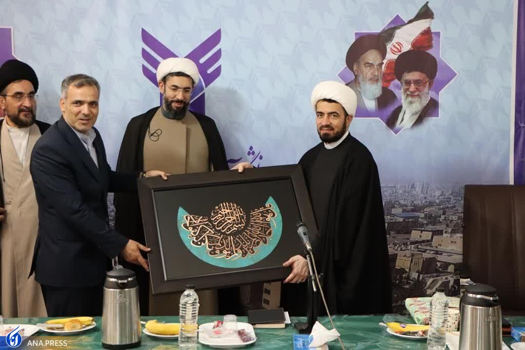 رئیس نهاد نمایندگی رهبری در دانشگاه آزاد خراسان رضوی معرفی شد