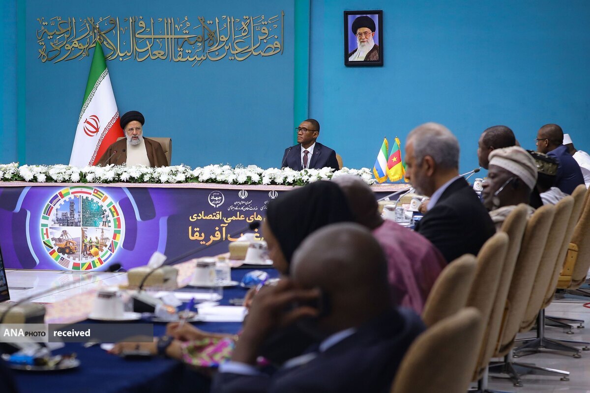 گسترش روابط با آفریقا با هدف پیشرفت ملت های آفریقا دنبال میشود