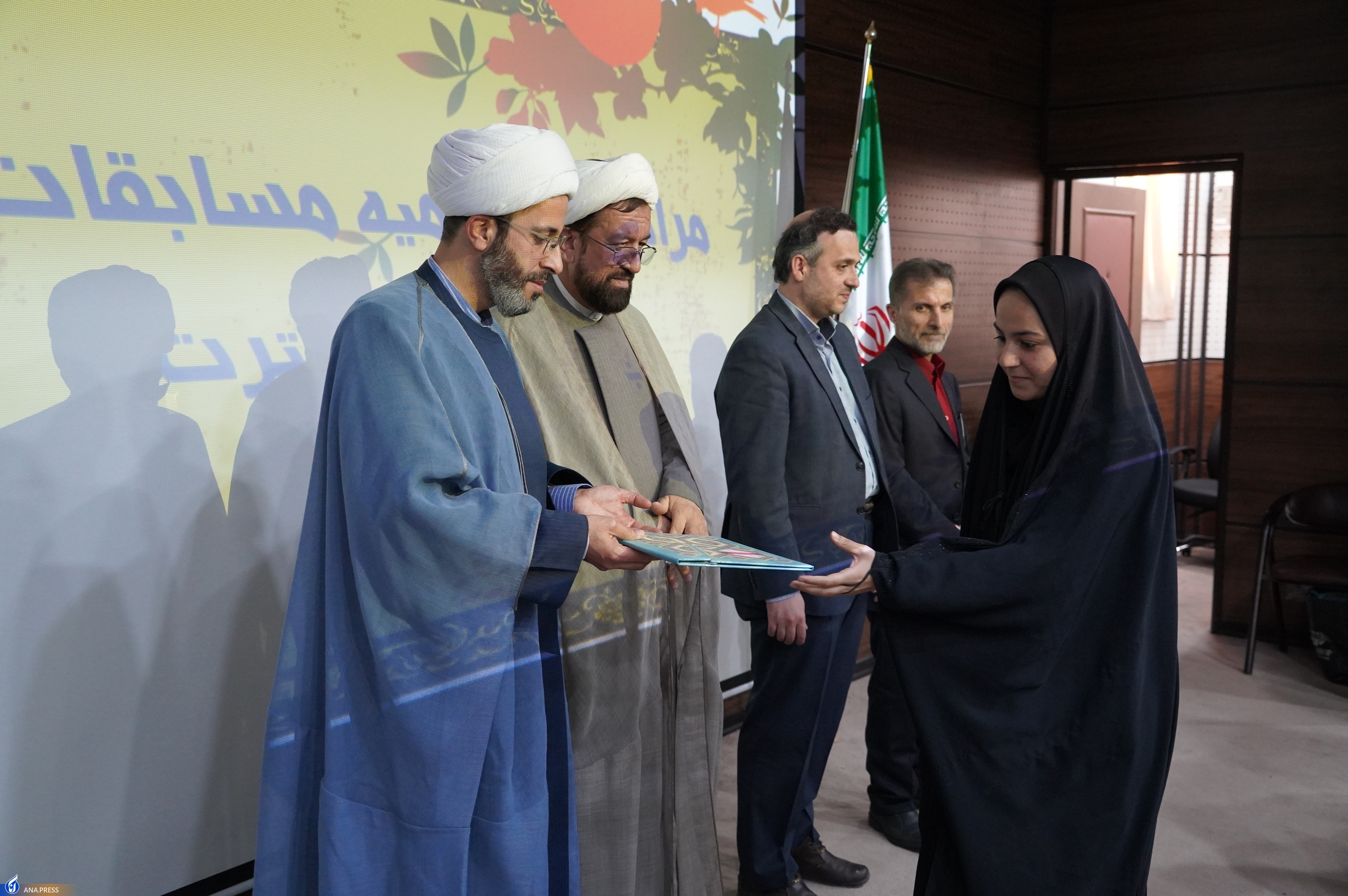 راهکار مهم ایجاد زمینه عملی برای پایان انتظار امام عصر (عج) چیست؟ راهکار مهم ایجاد زمینه عملی برای پایان انتظار امام عصر (عج) چیست؟