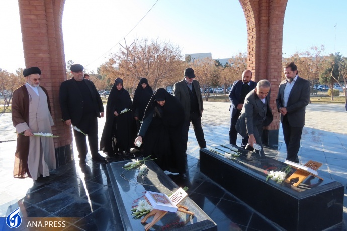 دفتر امور زنان و خانواده دانشگاه آزاد یادگار امام خمینی شهرری راه&zwnj;اندازی شد