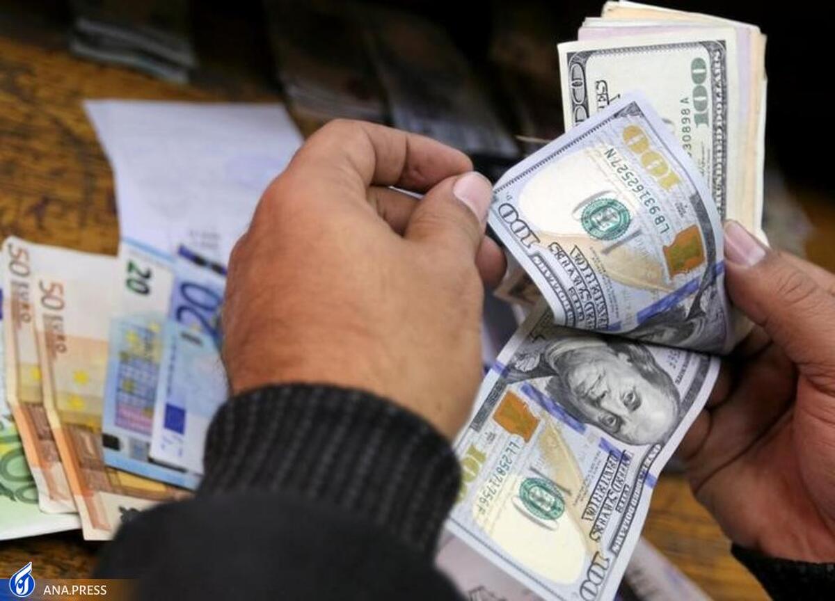 کانون صرافان: پیشبینی میکنیم قیمت دلار به زیر ۴۰ هزار تومان برسد