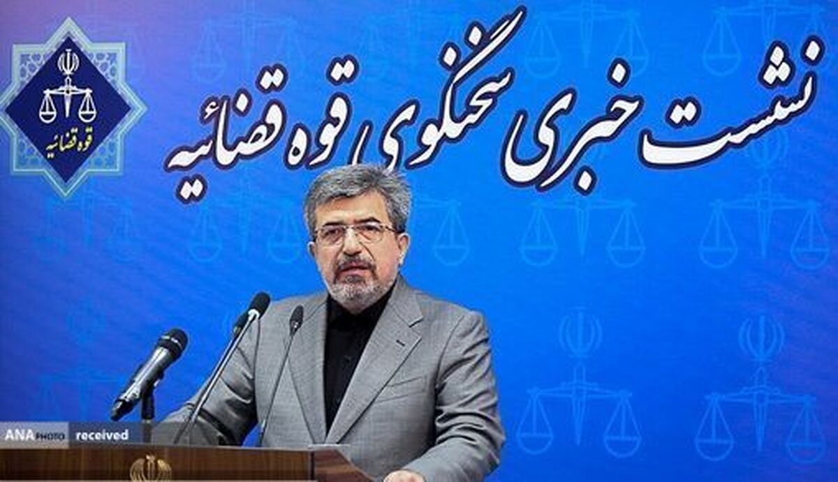 ۱۲۲ نامه هشداری به دستگاههای اجرایی درباره شعار سال ۱۴۰۱