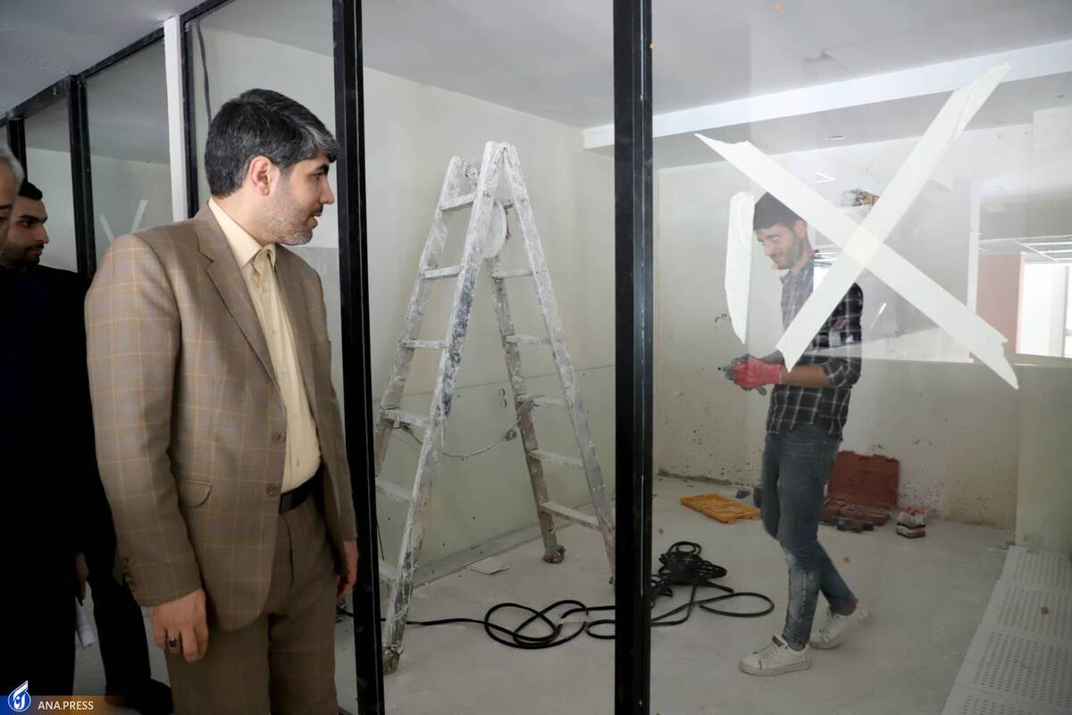 بازدید سرزده معاون رئیسجمهور از مراحل ساخت مرکز نوآوری این سازمان