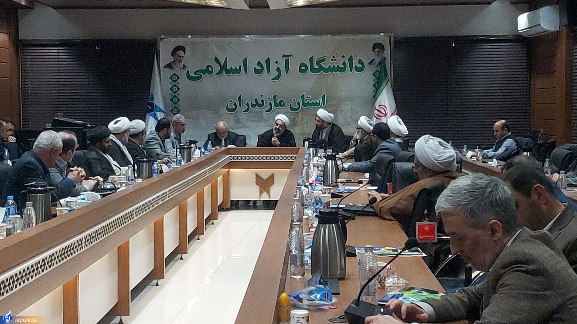 ارائه بیش از یکهزار مقاله به کنگره بینالمللی اندیشههای قرآنی امام خامنهای ارائه بیش از یکهزار مقاله به کنگره بینالمللی اندیشههای قرآنی امام خامنهای